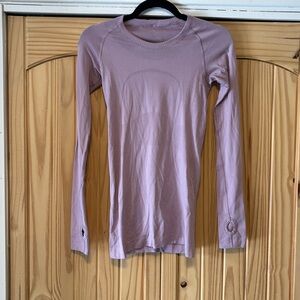 EUC Lululemon size 4 Swifty Tech long sleeve top